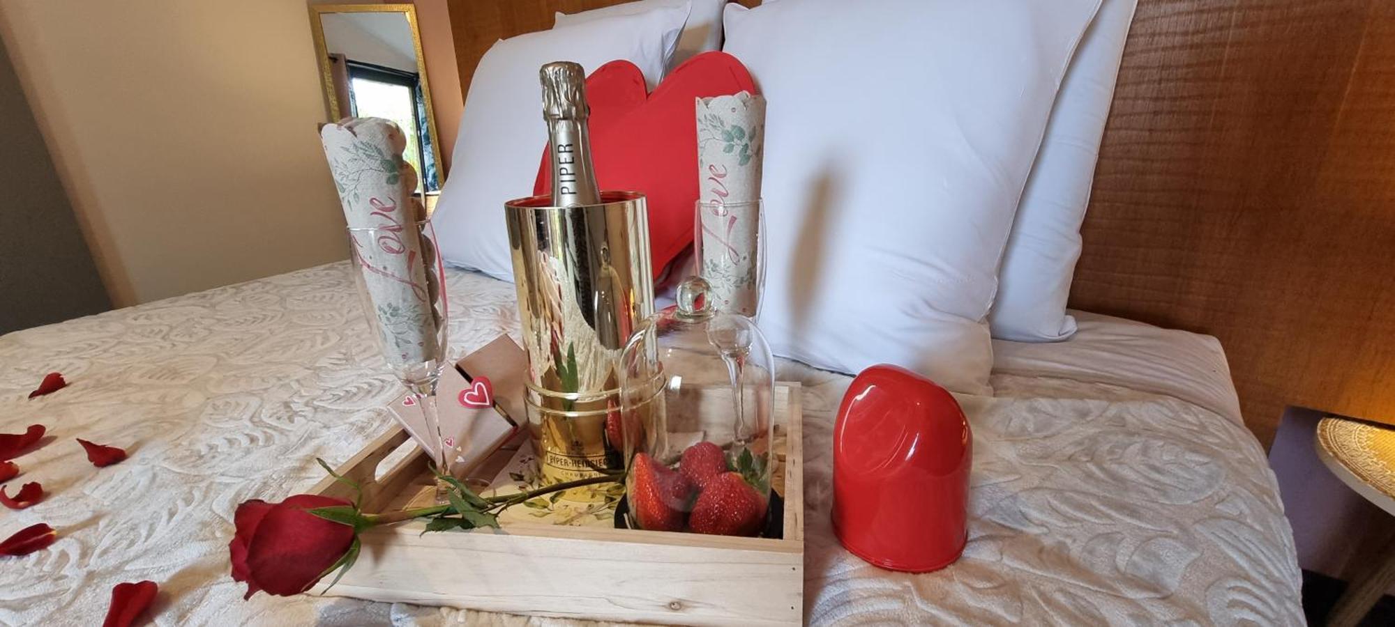 ル・タンポン Le Palmier De La Paix Bed & Breakfast エクステリア 写真